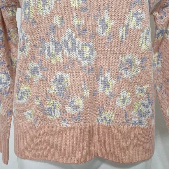 Workshop "NEW" Peachy Pink Crewneck Long Sleeve Thick Sweater Size XS - Picture 3 of 13